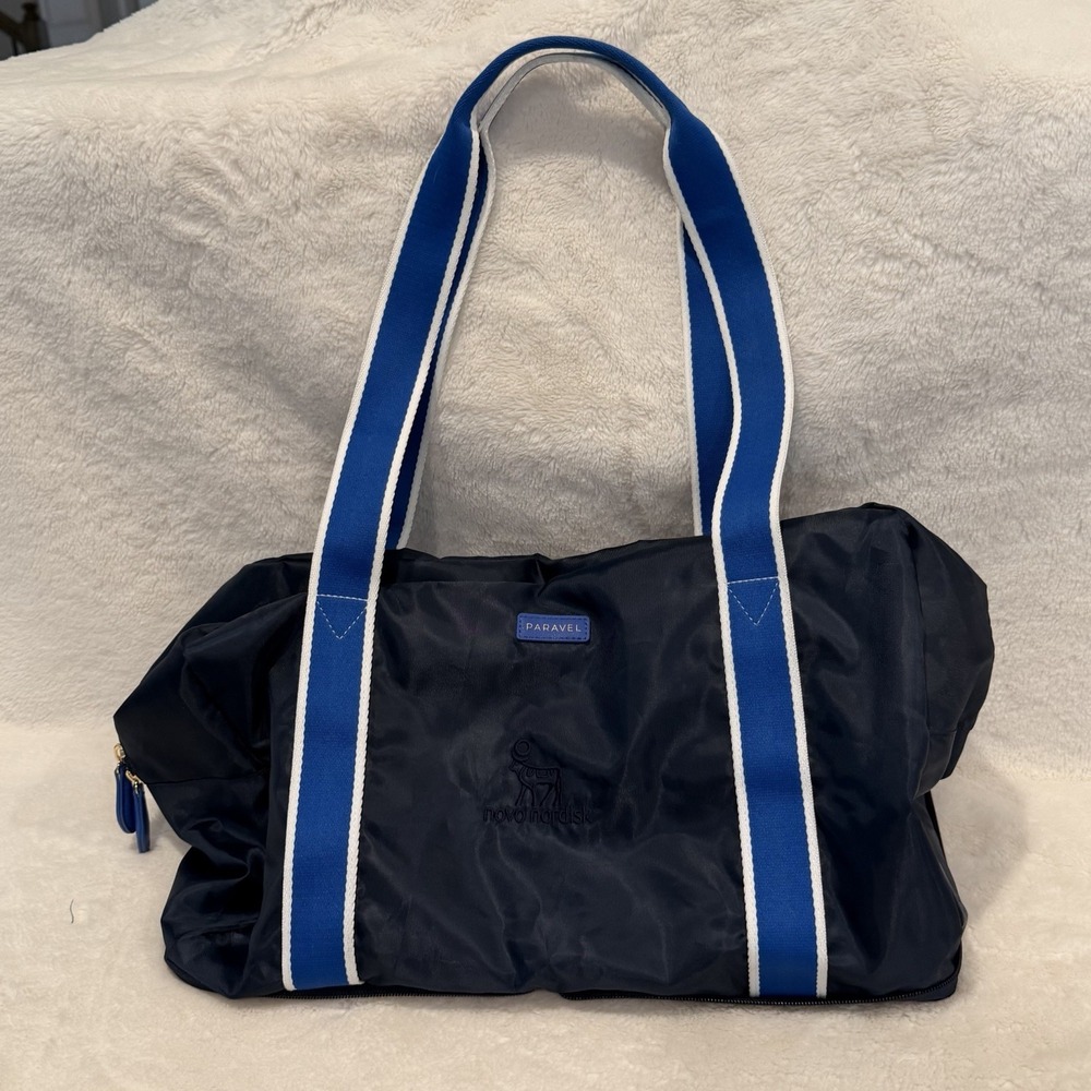 Paravel Fold-Up Recycled Technical Weave Travel Bag in Scuba Navy "Novo Nordisk"